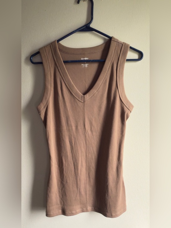 Sonoma Tops - 🌺 5/$35🌺 Sonoma Tan Ribbed V-Neck Tank Top